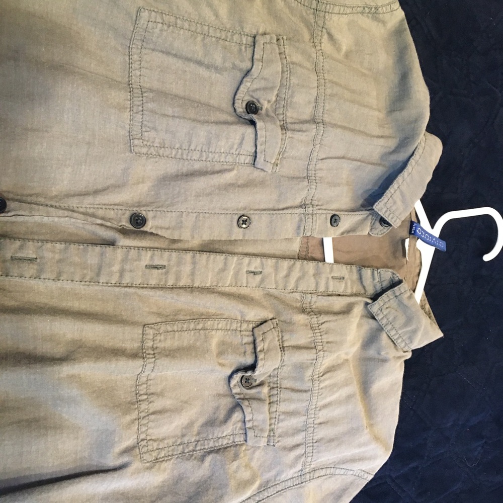 men's divided shirt size medium